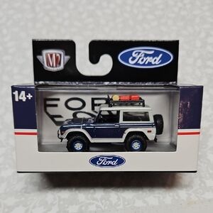 M2 Machines Blue 1971 Ford Bronco Premium Die-cast R83 24-66